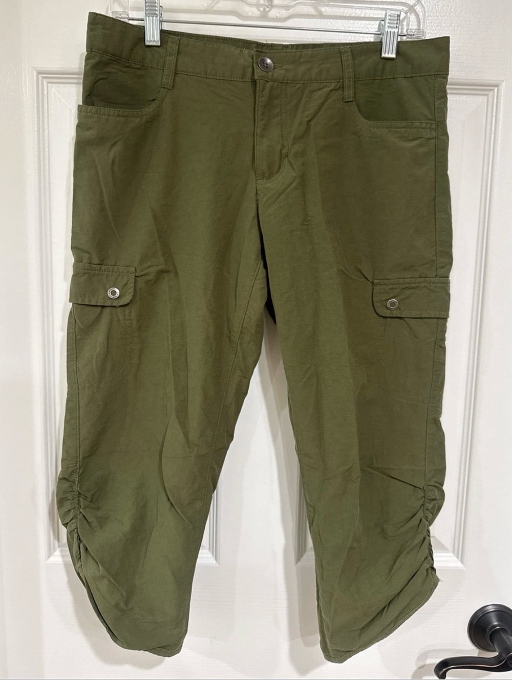 Woolrich Women's Sz 6 Capri Pant Ruched Hiking Outdoor Cargo Olive Green NWOT